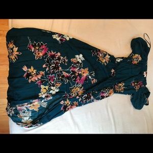 Off the shoulder maxi dress